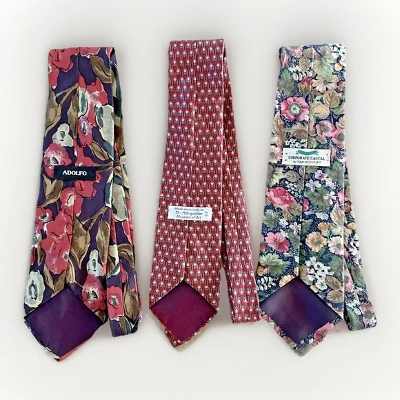 Lot of 3 Adolfo, Metropolitan Museum of Art, Corp Casual Van Heusen Neck Ties - Picture 1 of 2